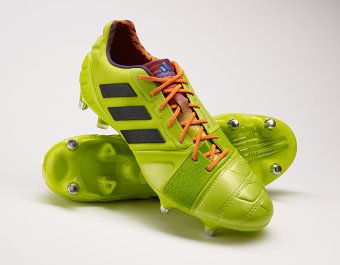 Steven Gerrard Boot Retouching