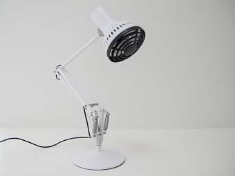 Refreshed Anglepoise