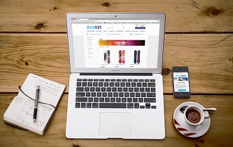 Snowtart E-Commerce Website