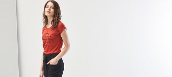 Embroidery design on t-shirts - RESERVED brand