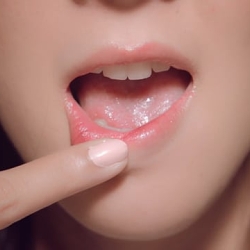 Carmex เพื่อริมฝีปากสวยสุขภาพดี (Beautiful Healthy Lips)