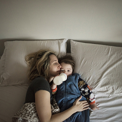 Photojournalist Lynsey Addario of Verbatim shoots groundbreaking campaign for Ogilvy Toronto
