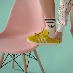 Adidas returns video (english)