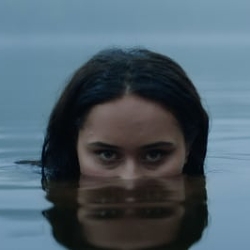 Azusena | In The Water