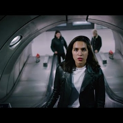Rika / Queen - Somebody to love music video (Editor)