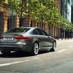 Jaguar // XF