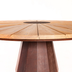 SPICA | Corten table