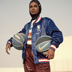 NIKE : NO ONE PLAYS LIKE DXB