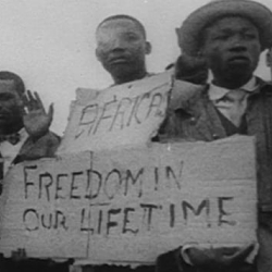 CHANNEL 5 – 101 Events That Made The 20th Century – (30s)