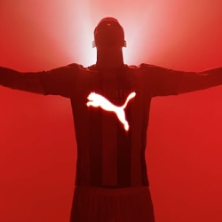 PUMA | AC Milan Home Kit 'Reveal