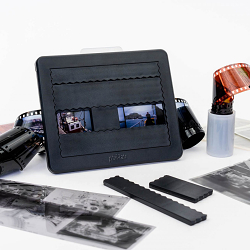 Pixl-latr film holder