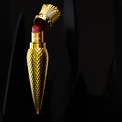Louboutin Lipstick In Gotham city