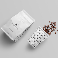 L'Espressivo  | Logo Design for a Cafe in Italy