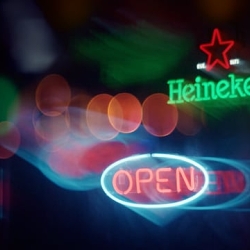 Heineken | Back to the Bars (2020)