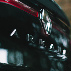 Renault | Hybrid By Nature