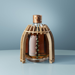 Lewis Moberly ‘Sourglass’ concept Unveiled at Luxepack, Monaco
