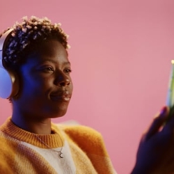 Spotify - Podcast Brand Video