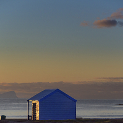 BEACH HUTS
