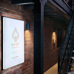 21 Reasons to Stay, reinventing Best Bet Motor Lodge