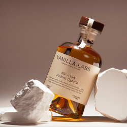 Vanilla Labs Brand Identity & Packaging