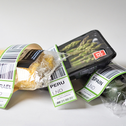 Food print campaign was made for D&AD/ Al Gore brief for Climate Change. The campaign is made to