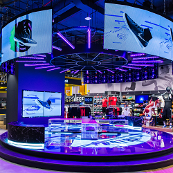 Sun & Sand Sports, Flagship Store, The Dubai Mall