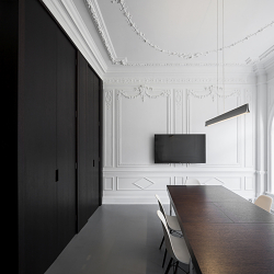 American Essentials central London showroom