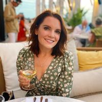Juliet Ferrar (Thomas)
