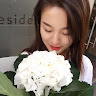 Effy Zhou