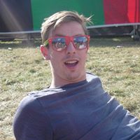 Simon Searle-Barnes