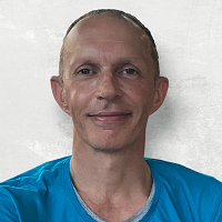 Mark Paul