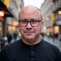 Tim Buss