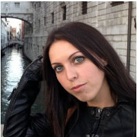 Ana Vela Llanas