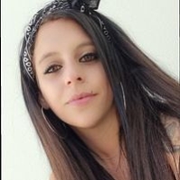 QueenAx Charisma