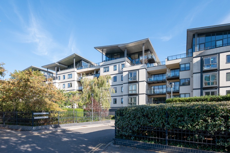 Riverside Place