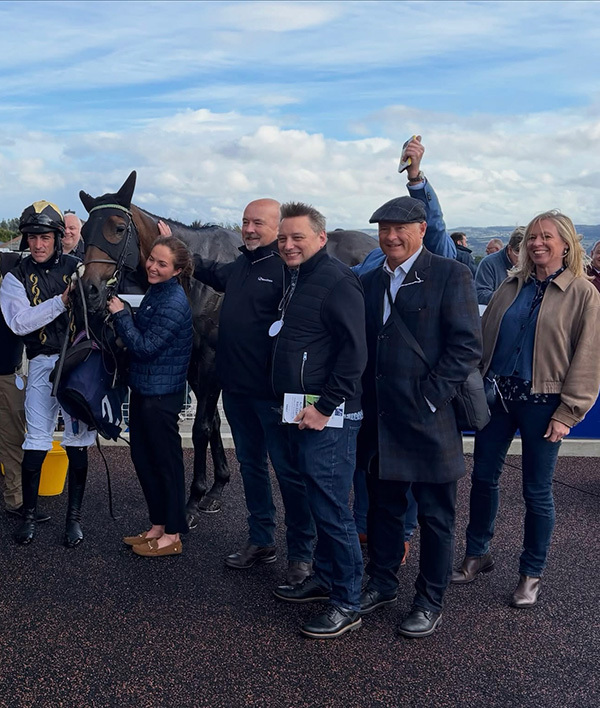 Mr McLoughlan makes impressive winning RaceShare debut