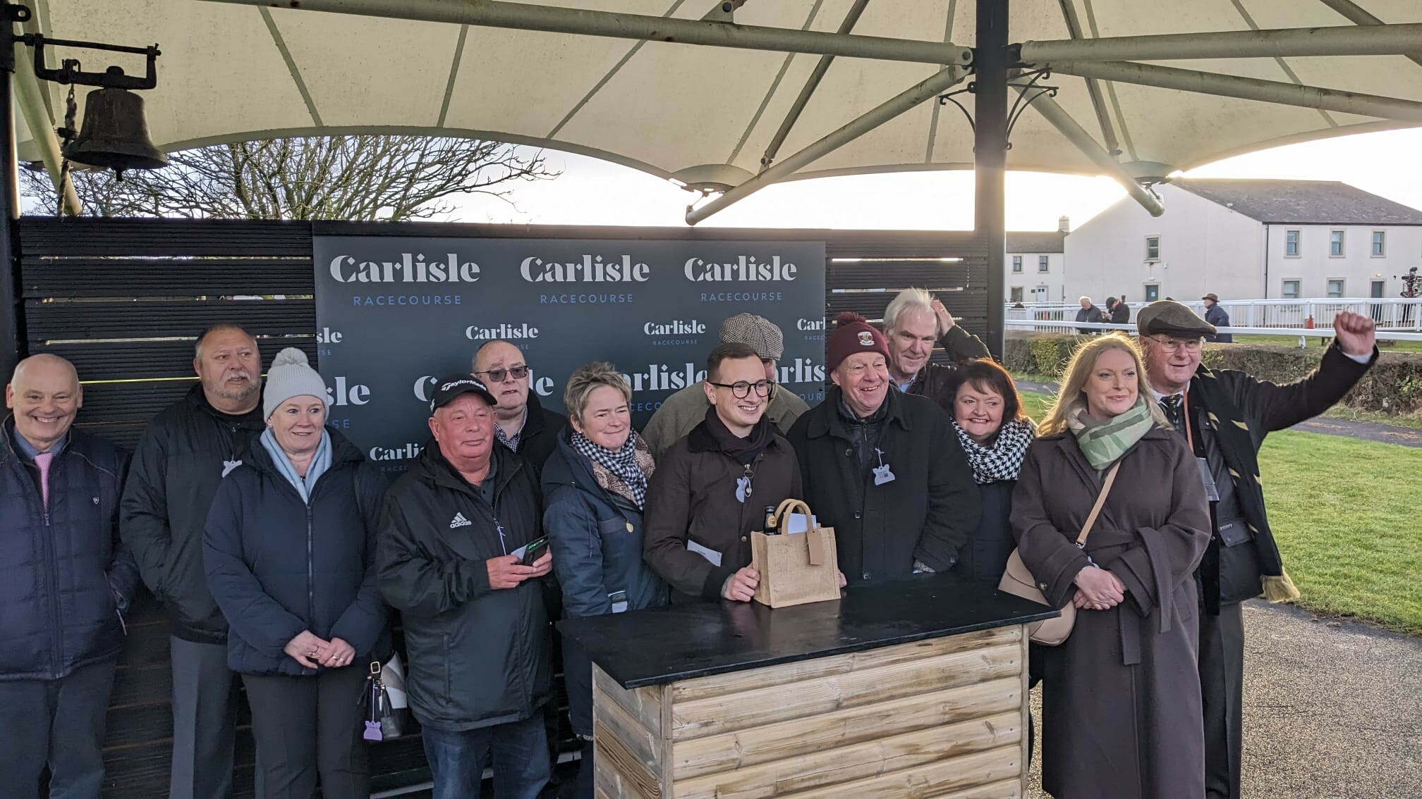 Golden Maverick wins again!