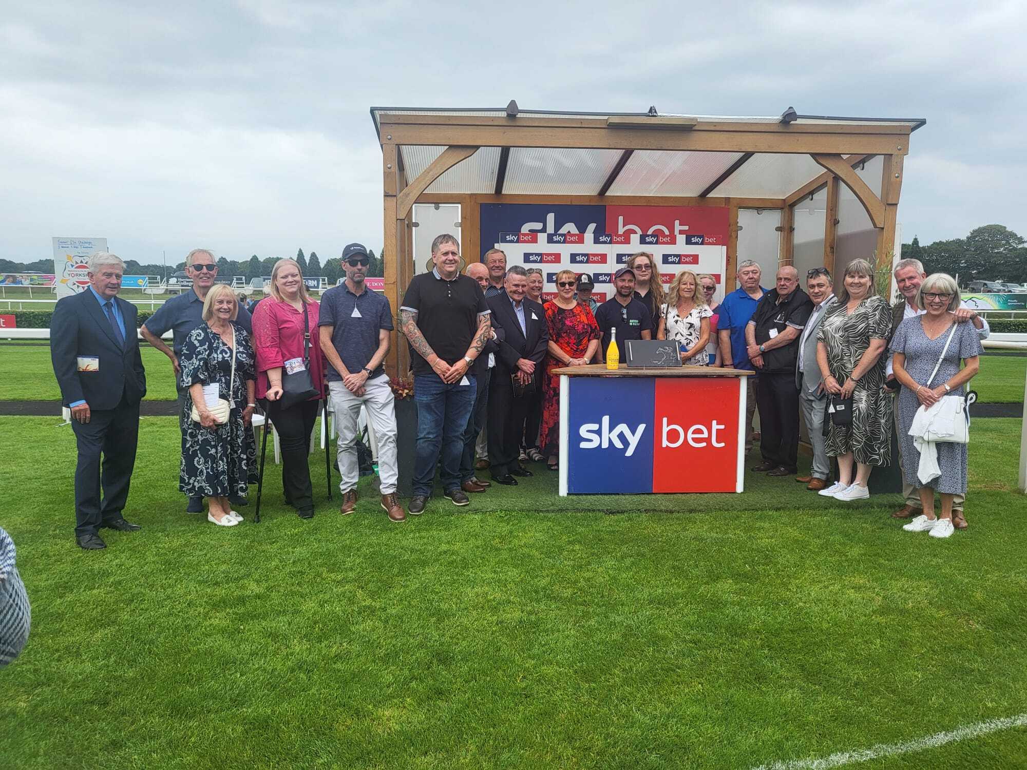 Red Mirage delights his owners with a thrilling Doncaster win