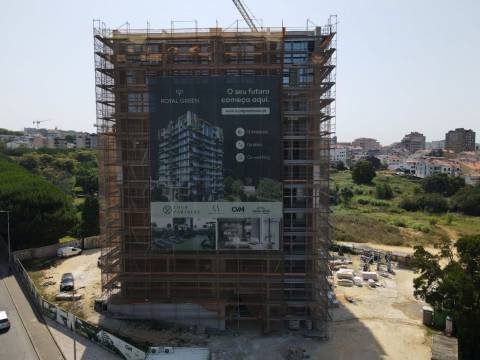 New 2 bedroom apartment with parking space in Santa Marinha (Gaiashopping)