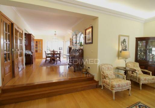 House in Faro