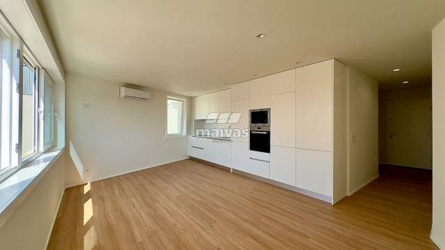 Apartamento T2 Duplex Novo