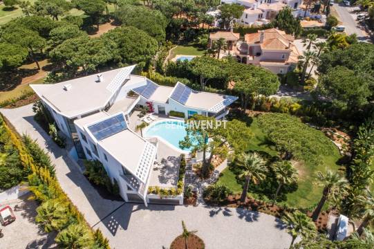 Villa in Loulé