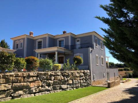 Villa in Loulé