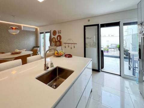 House in Faro