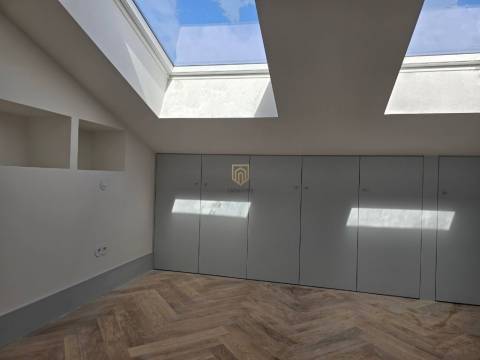 Apartamento T1+2 DUPLEX Venda em Bonfim,Porto