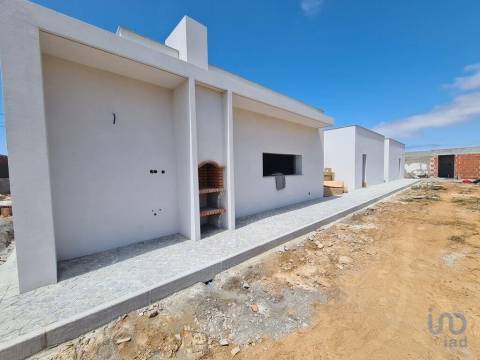 House in Peniche