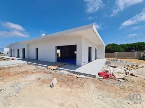 House in Peniche