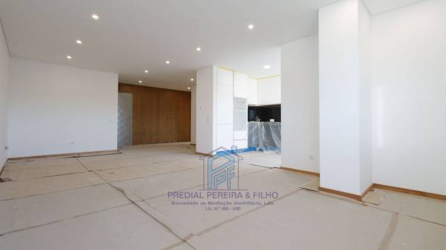 Apartamento T3 Novo- Rio Tinto / Centro