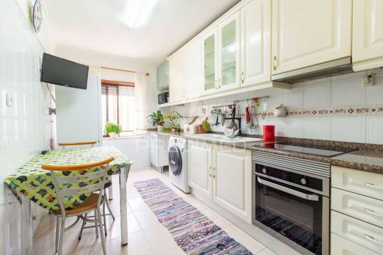 Apartment in Almada