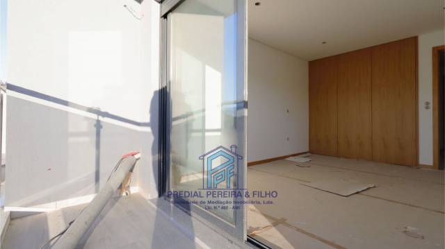 Apartamento T2 Novo- Rio Tinto / Centro